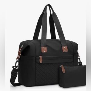 NWOT Travel Duffle Bag, Waterproof Weekender Overnight Bag Women Men -Black